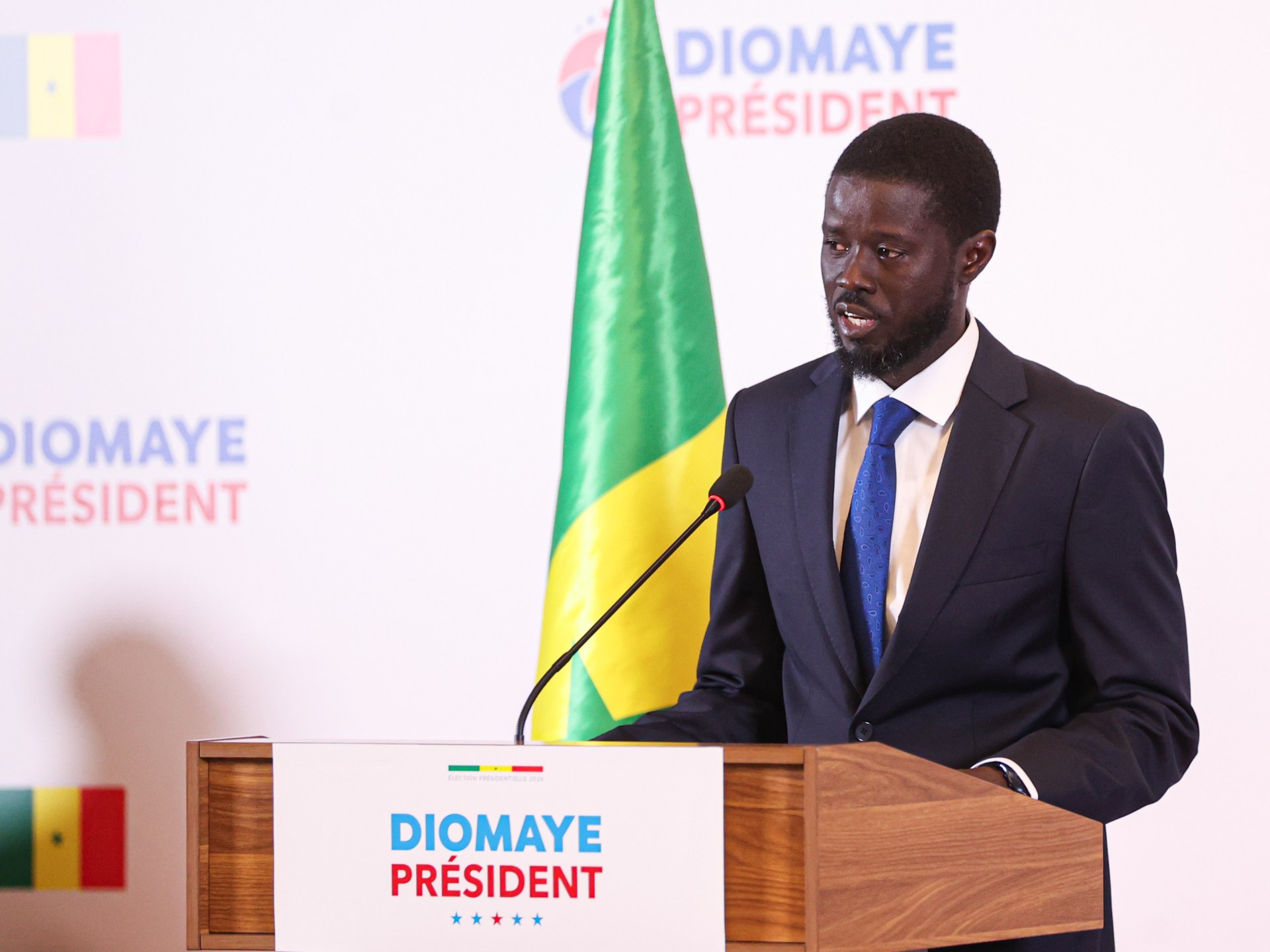 Comment le nouveau président Basserou dirigera-t-il le Sénégal et ses relations extérieures ?  |  politique
