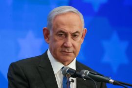 نتنياهو رفض علنا فكرة السيادة الفلسطينية الكاملة على غزة (رويترز)