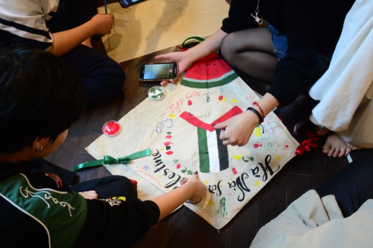 Vietnamese youth create art in support of Palestine [Courtesy of Tu Ly]