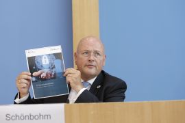 رئيس وكالة الأمن السيبراني في ألمانيا آرنه شونبوم المُقال في 2022 بشبهة اتصالات مع الاستخبارات الروسية (غيتي)