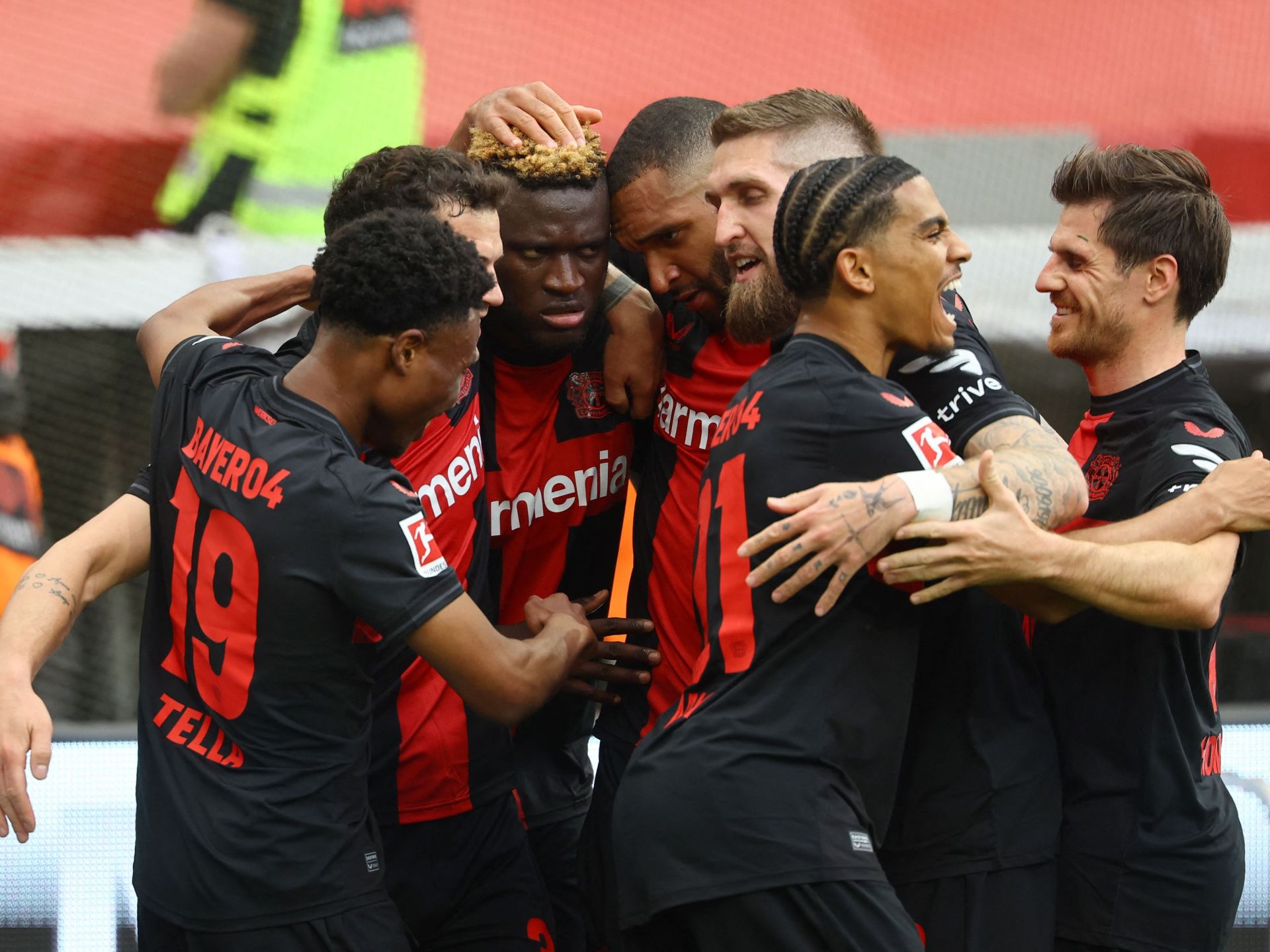 Le Bayer Leverkusen est champion de la Ligue allemande pour la première fois de son histoire  sport