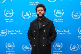 المغني العالمي أبيل تيسفاي المعروف باسم &quot;ذا ويكند&quot; يتبرع بـ18 مليون رغيف خبز لسكان غزة (مواقع التواصل الاجتماعي)