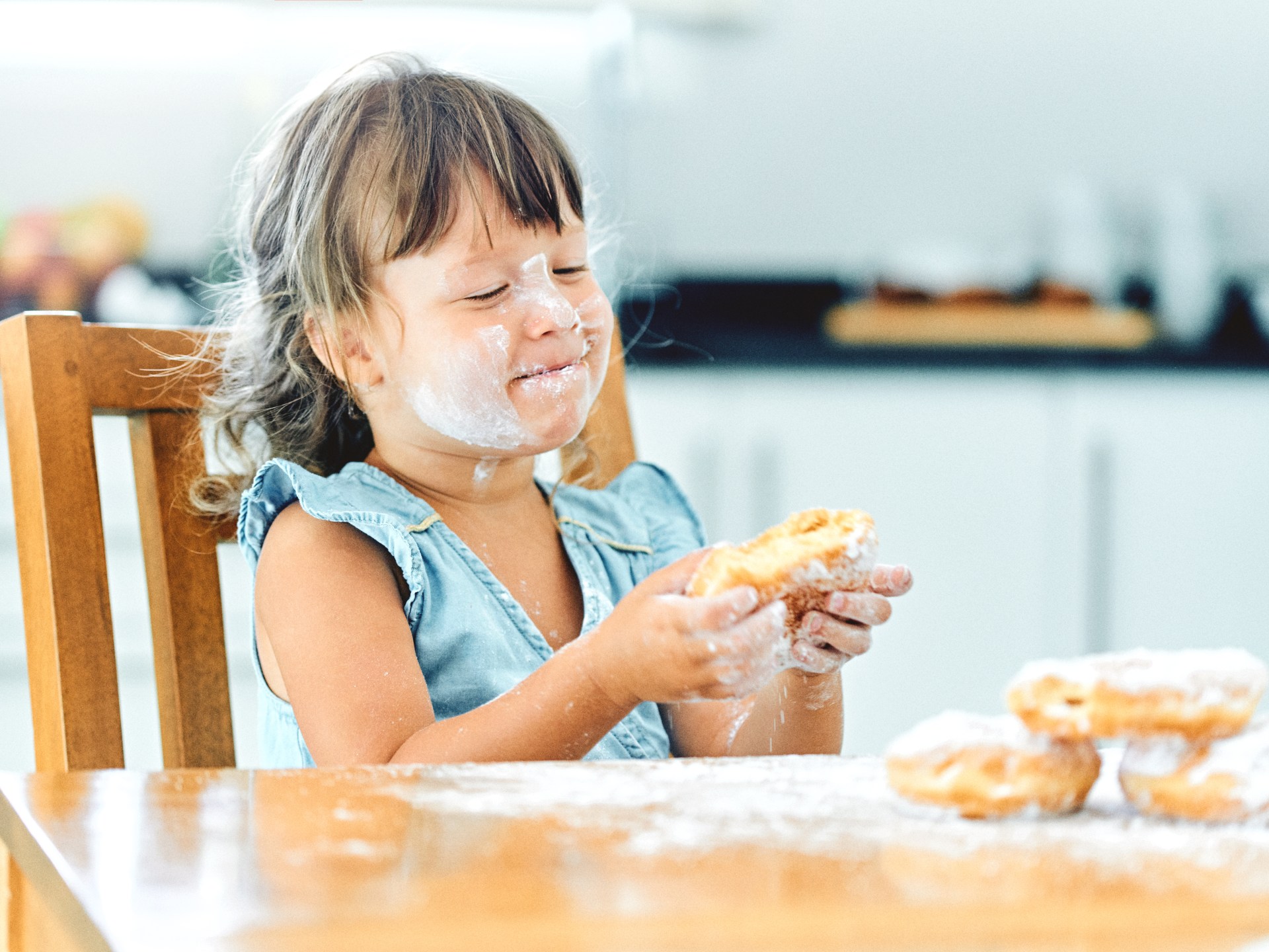 Le sucre rend-il vraiment votre enfant hyperactif ?  Comment ce « mythe » s’est-il répandu ?  |  famille