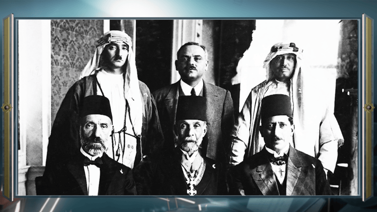 صورة تظهر شبلي جمال (الجالس في الوسط)، العم الأكبر لبنجامين، الذي يقول إنه وصل إلى لندن عام 1921 ضمن وفد سعى إلى إلغاء وعد بلفور