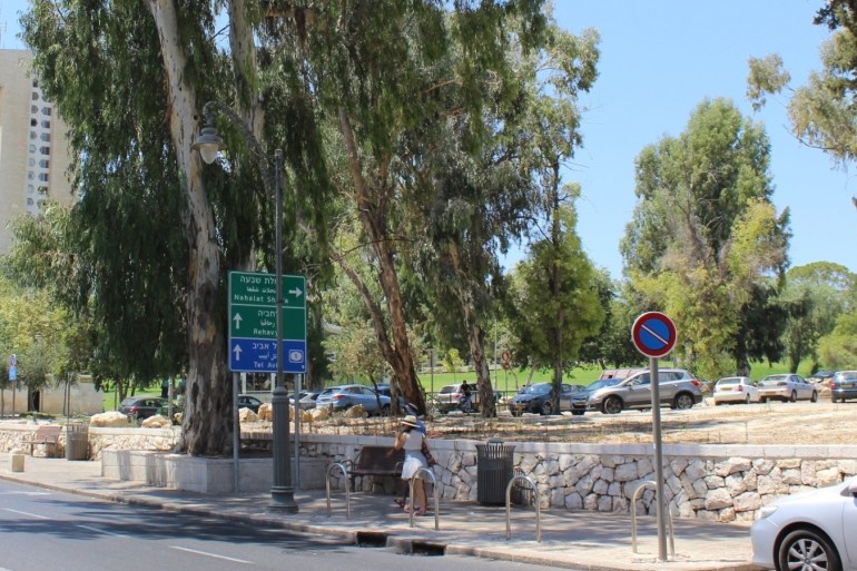 القدس 1-مقبرة مأمن الله تتحول لحديقة عامة ومتحف وتختفي ملامحها الإسلامية