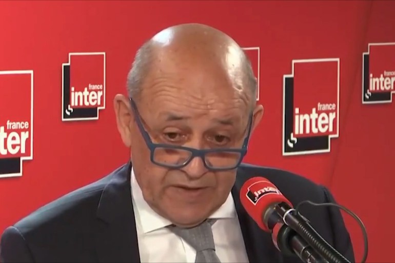 وزير الخارجية الفرنسي يصف حرب اليمن بالقذرة ويطالب بوقفها