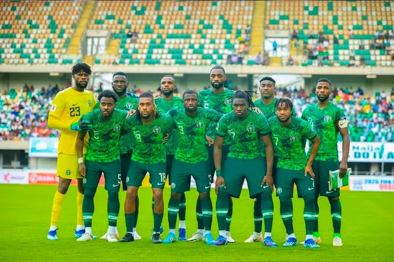 منتخب نيجيريا لكرة القدم The Super Eagles of Nigeria Team Picture (©NGSuperEagles/Twitter)